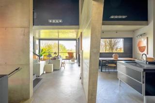 Villa Angelu, Encanto Arquitectónico con Piscina Privada - 8