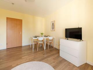 2-Zimmer City Apartment Berlin Mitte 50m2 - U-Bahn Leopoldplatz by Rooms Berlin - 8