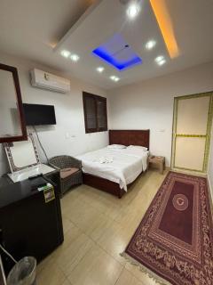 Pyramids Prime Hotel - 1