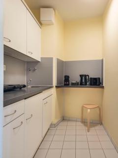 2-Zimmer City Apartment Berlin Mitte 50m2 - U-Bahn Leopoldplatz by Rooms Berlin - 2