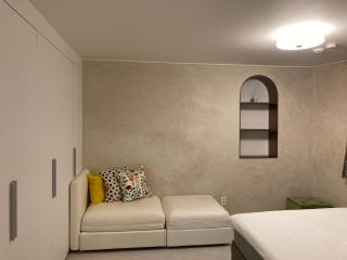 Mapo Ara Stay! 홍대 숙소!지하철 단1분! 3층 단독! - 6