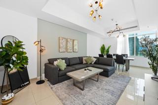 Serene Escape in Bustling Marina and JBR, Ensuite 2BR, Sky Garden Access - 7