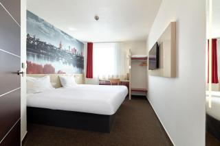 B&B Hotel Warszawa-Okęcie - 8