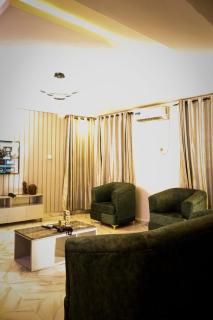 A1 Pinnacle Serviced Apartment - 9