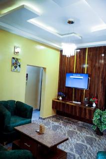 A1 Pinnacle Serviced Apartment - 8