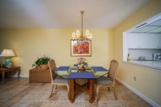 Breathtaking beach views await from this 2BR 2nd floor condo on Longboat Key The Beach Fact Oar - 6