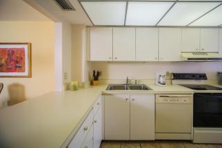 Breathtaking beach views await from this 2BR 2nd floor condo on Longboat Key The Beach Fact Oar - 1