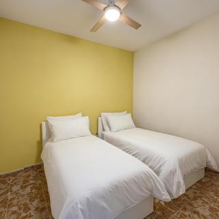 7-BDR 14 p Holiday House With Big Terrace - 3