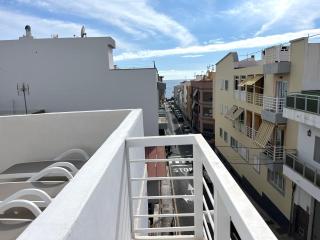 7-BDR 14 p Holiday House With Big Terrace - 1