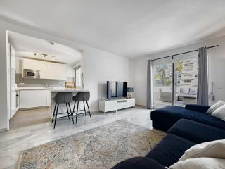 Ivy Residence 4 Nueva Andalucia Pool - 8