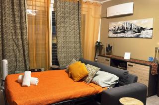 VARESE PRIME - Air Conditioning, 2 Parking, 2 Baths, City Centre, 200mt Villa Esengrini Montalbano, NO Keybox - Varese - 1