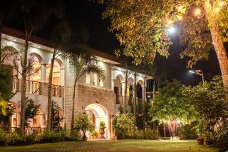 The Premises Hotel - 4