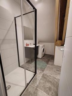 Maison dans corps de ferme rénovée - 4