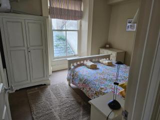 Seaview Apartment - 1