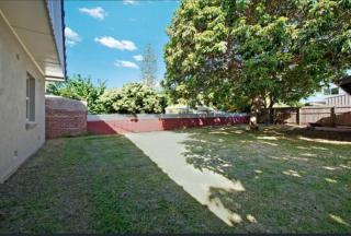 Scarborough Stays - Sleeps 8 by the Beachside - 2