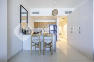 Bloomfields Modern Stu in Julphar Residence - 8