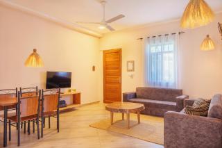 Coconut Breeze Apartments - 4