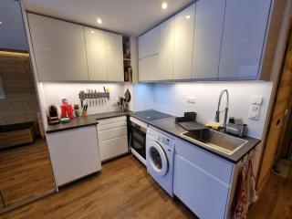 Studio rénové - balcon plein sud - 4