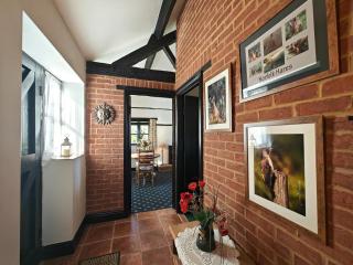 1 Bed in Yaxham oc-w33631 - 2