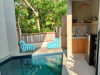 One bed room - 5 mnts to padang padang beach - 8