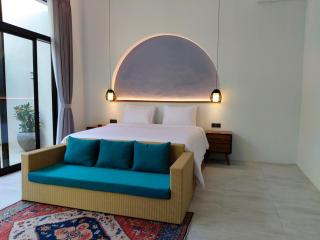 One bed room - 5 mnts to padang padang beach - 1