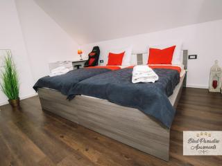 Bled Prestigious and Stylish Apartments - Two Bedroom Apartment with Balcony - 4