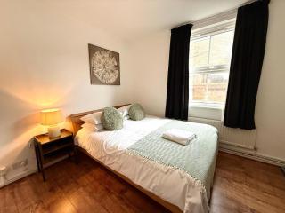 Clapham Road Apartment - 0