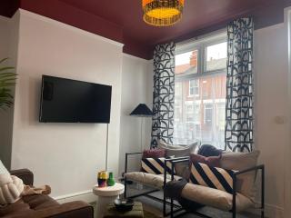 2 Bedroom House Near City Centre Free Parking - 7