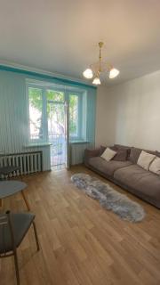 Мала Арнаутська 2 - 3