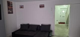 Solid Mirror Home Milton Keynes - 2