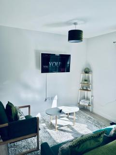 Dover Ferry Apartments with private terrace and castle views - 2