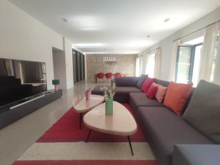 Séjour d'exception au Moulin de la Vernède avec piscine, ruisseau, climatisation et parking - 8