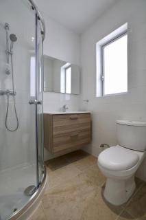 Brand New 3 Bed APT - 0