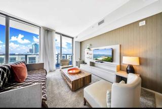 Beautiful Beach front condo with Top Amenities - 5