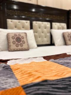 NEXT INN - Luxury Apartments Bahria Town - 5