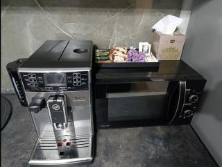 GOLD STAR Apartment Free Coffee & Netflix - 2