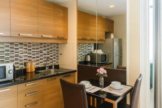 Cozy Urban Retreat in Sukhumvit Steps to BTS Nana - 3