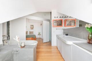 Easylife - Milano - Maroncelli 5 - Porta Garibaldi - Milano - 3