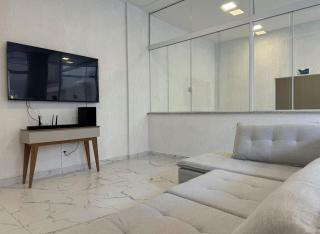 Refúgio Familiar Completo - Cobertura com Varanda Gourmet, Piscina Aquecida, Sauna e Sala de Jogos, a 2 Quadras da Praia - 1