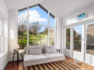 Eldon's Bed & Breakfast - 5