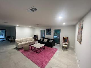 Linda Vista Lakehouse - 1