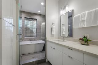 Newly renovated 3 Story Home w Pool, Garage & Balconies - 1