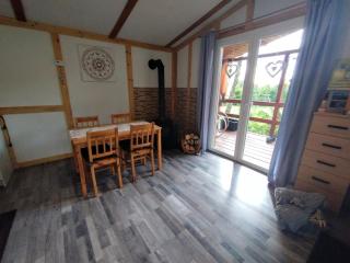 Domek nad stawem - 9