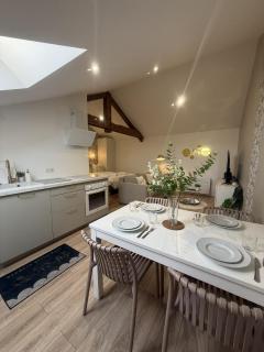 Petite Merveille sous les toits - 1