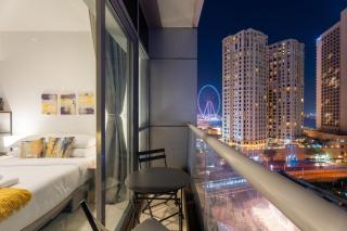 GuestReady - Studio | Ain Dubai & Canal view - 0