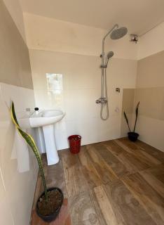 The bunker Hostal - Ella Srilanka - 5