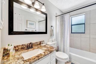 Blissful Beach Retreat BC - 1