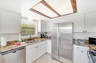 Blissful Beach Retreat AB - 3