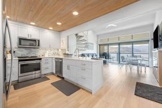 Lake Chelan Shores - Beachfront Sunsets #6-5 - 5