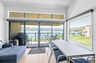 Lake Chelan Shores - Beachfront Sunsets #6-5 - 7